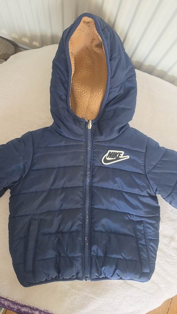 Reversible nike jacket (12-18months)