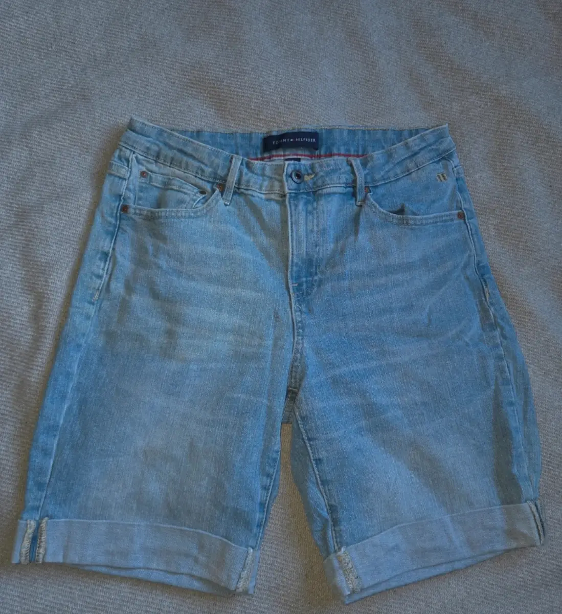 Tommy Hilfiger Light Wash Denim Shorts | Size UK 8 | Cuffed Hem