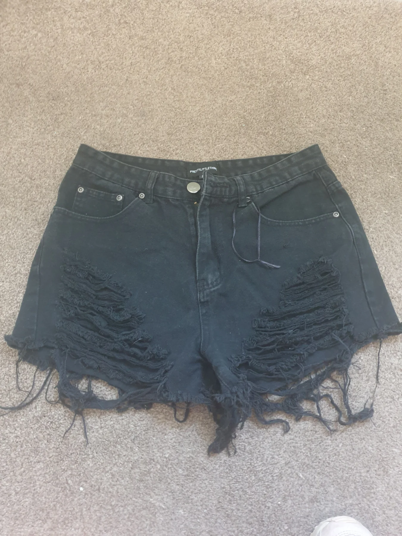 Pretty little thing black shorts