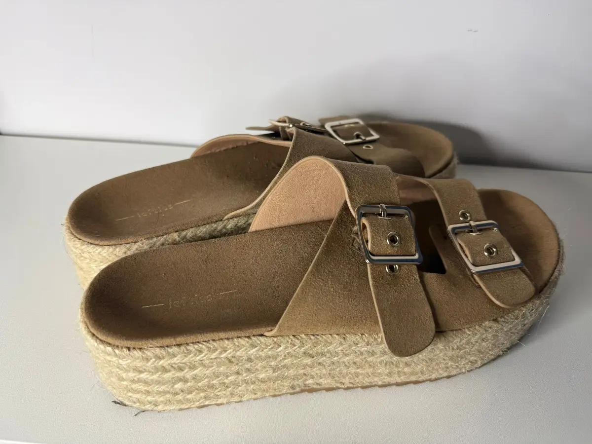 Lefties Tan Suede-Effect Platform Sandals – Size 38 (UK 5)