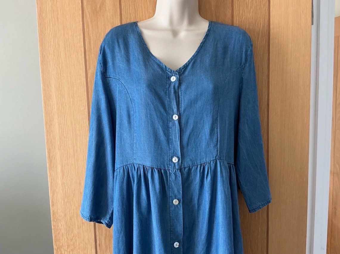 Perfect 3/4 Sleeve Blue Knee Length Dress From Boohoo Size 14