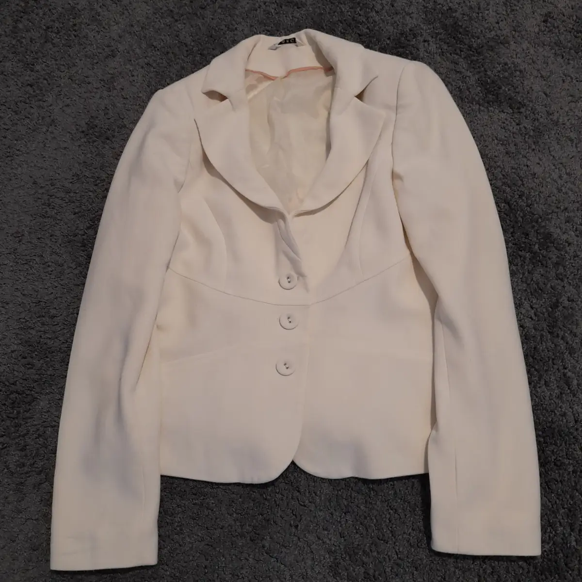 George lovely cream jacket, long-sleeves, fully lined, Size UK 12, length 24" width 15"