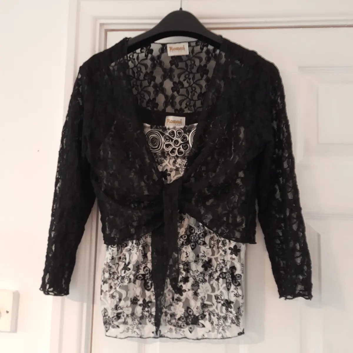 ROMAN Originals lovely lace bolero twinset, flower neckline, 3-quarter sleeves, new, Size UK S