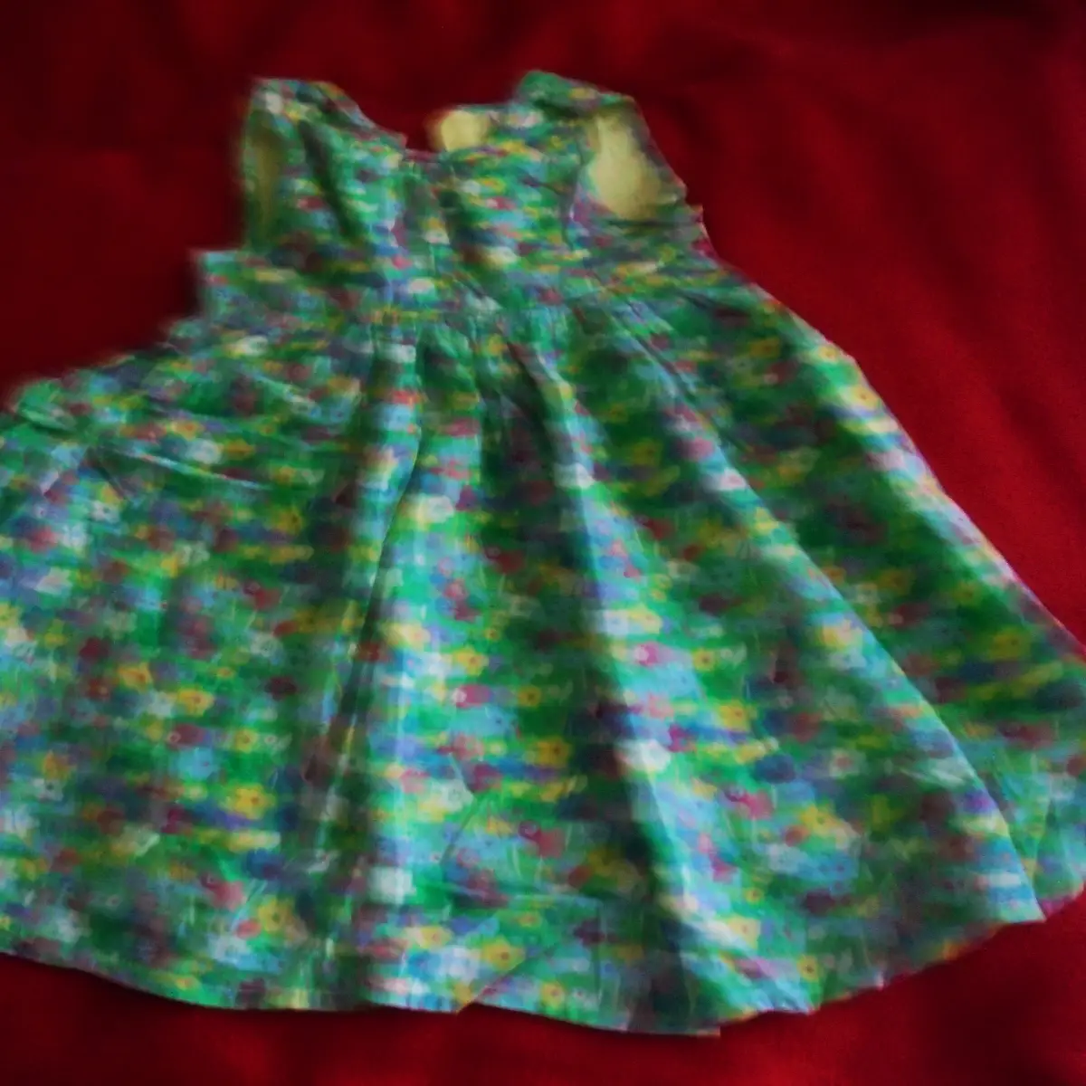 Girls Dress Age 12-18 months.