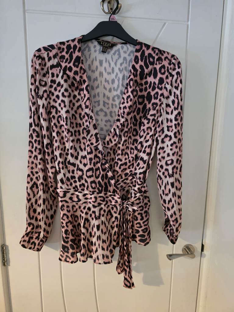 Lipsy leopard wrap blouse size 18 going out holiday, summer  party