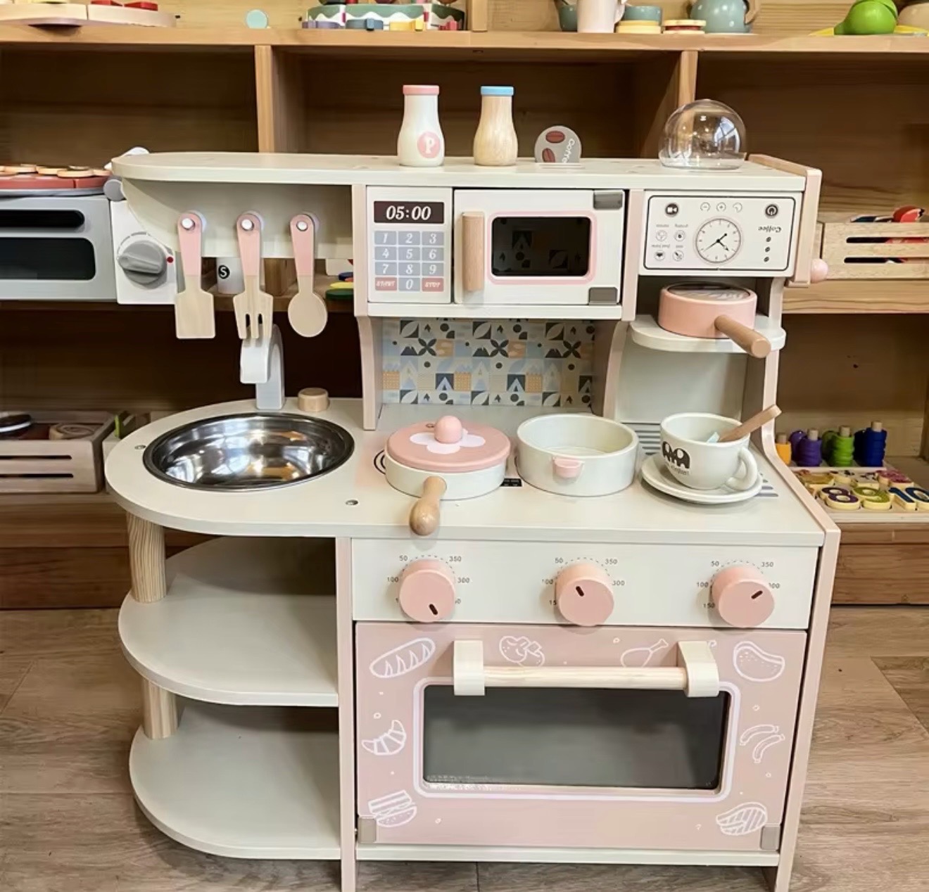 Children'S Wooden Kitchen Set with all accessories