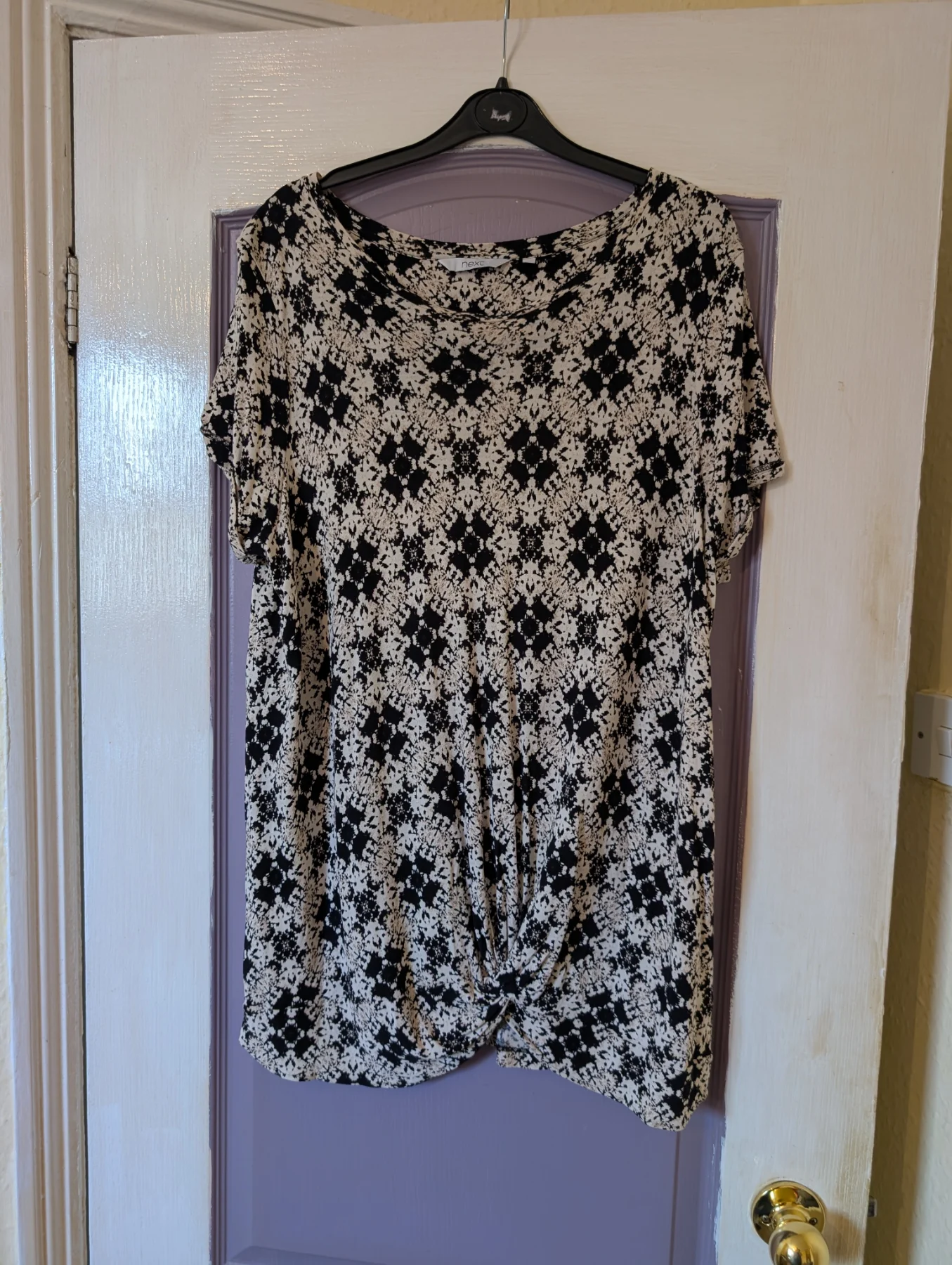 Next Black & Cream Twist Front Knot Patterned Top - Size 20| monochrome casual| modern boho