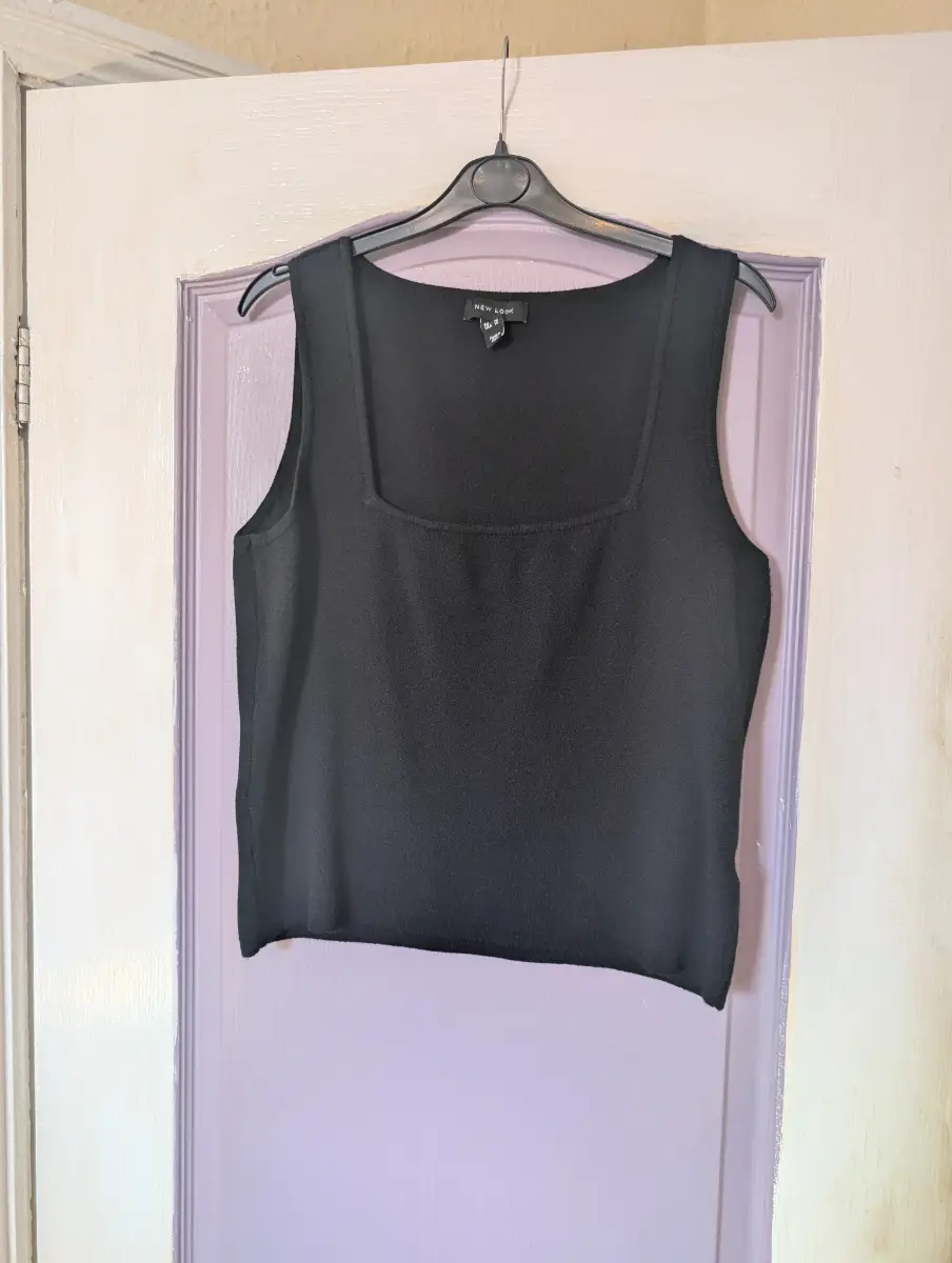 New Look Black Square Neck Knit Tank Top / Vest Size 18 | minimalist| 90s vibe.