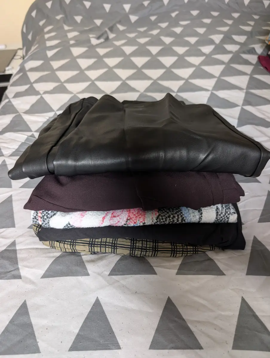 Bundle of 5 women's items of clothing