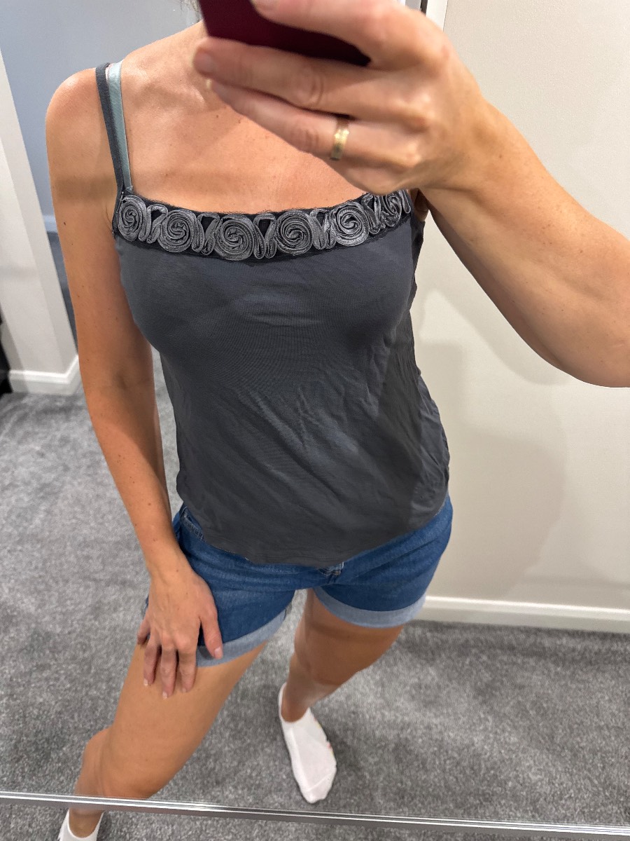 Y2K grey per Una viscose camis size 12