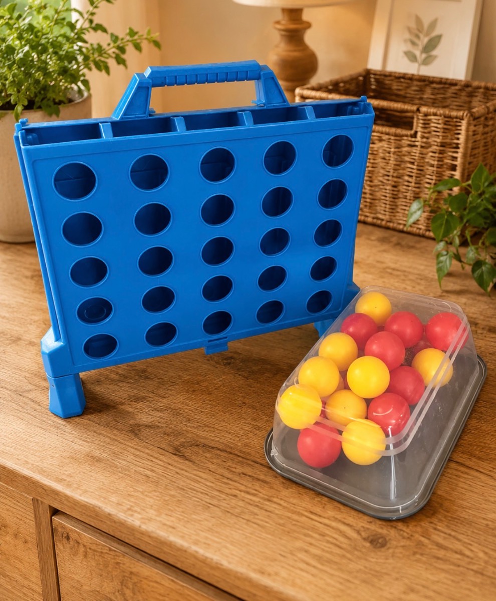 Connect Four Shots Family Game Excellent Condition