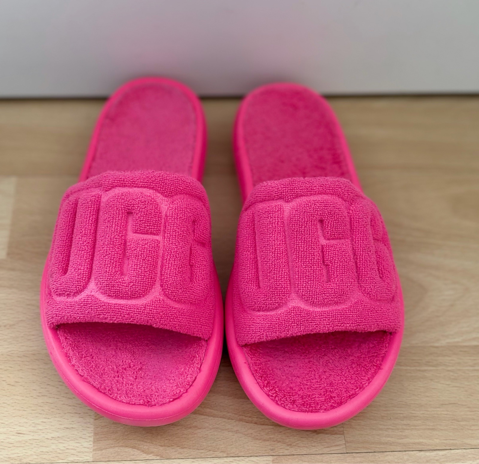 UGG Pink Terry Towelling Slide Slippers Sandals – Women’s UK 3 EU 36