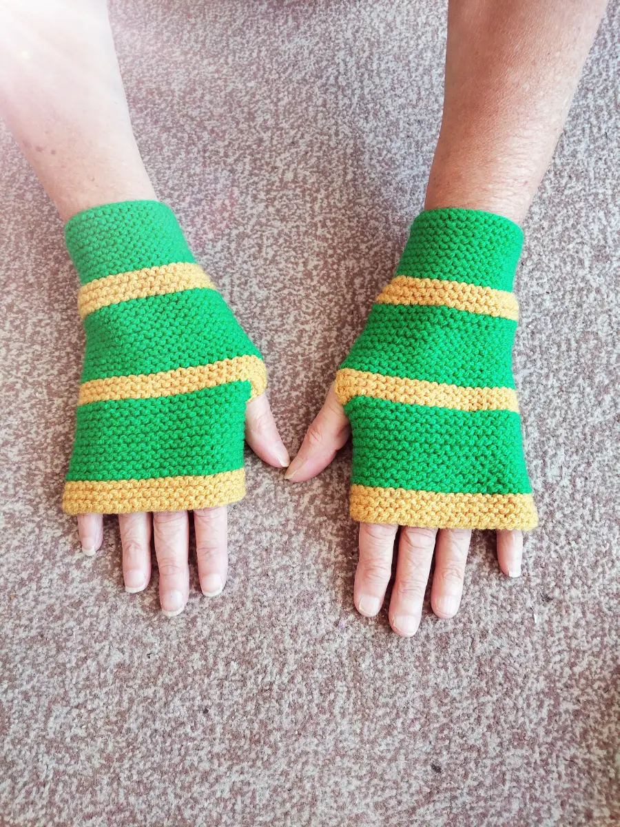 Fingerless gloves
