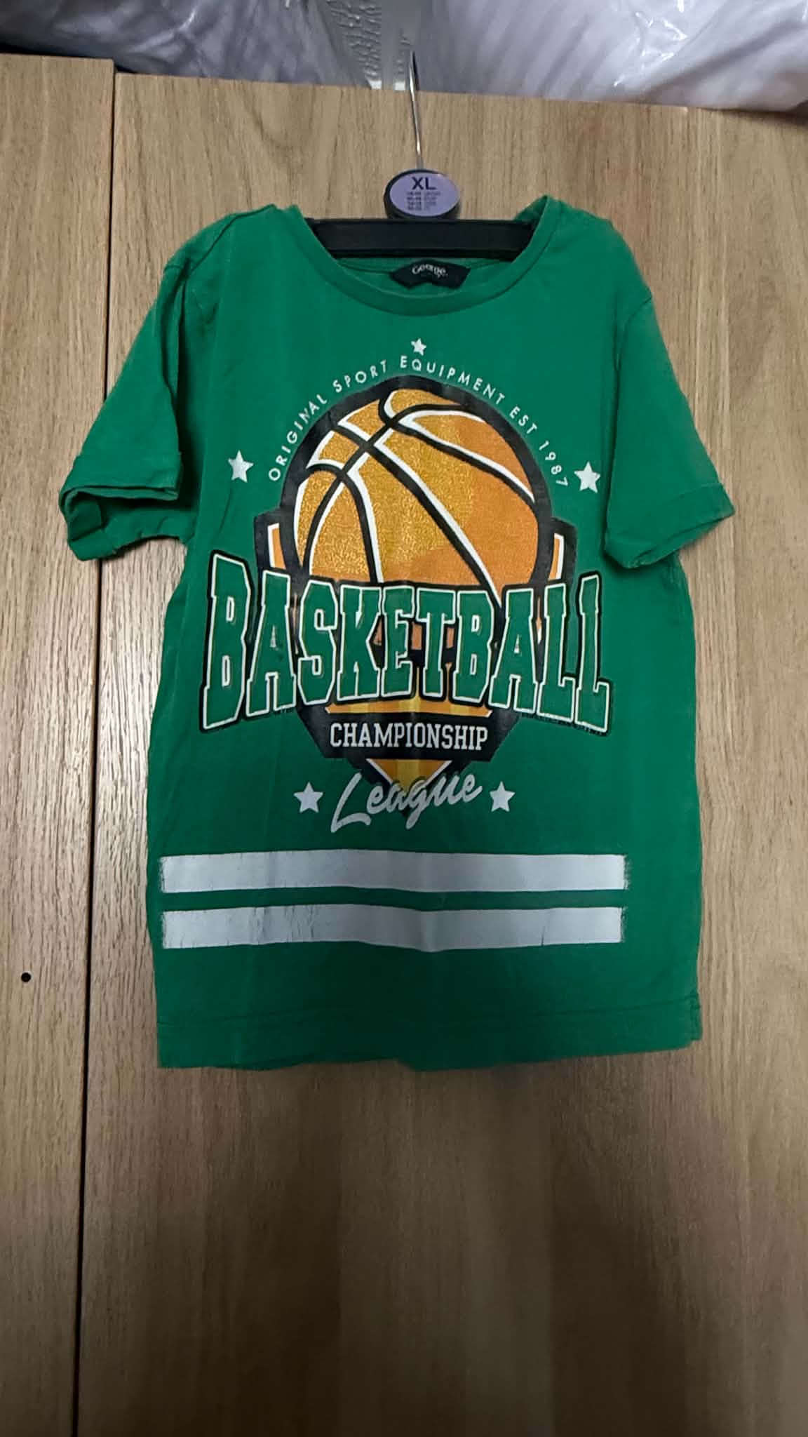 Cool Green Basketball League Sports T-Shirt