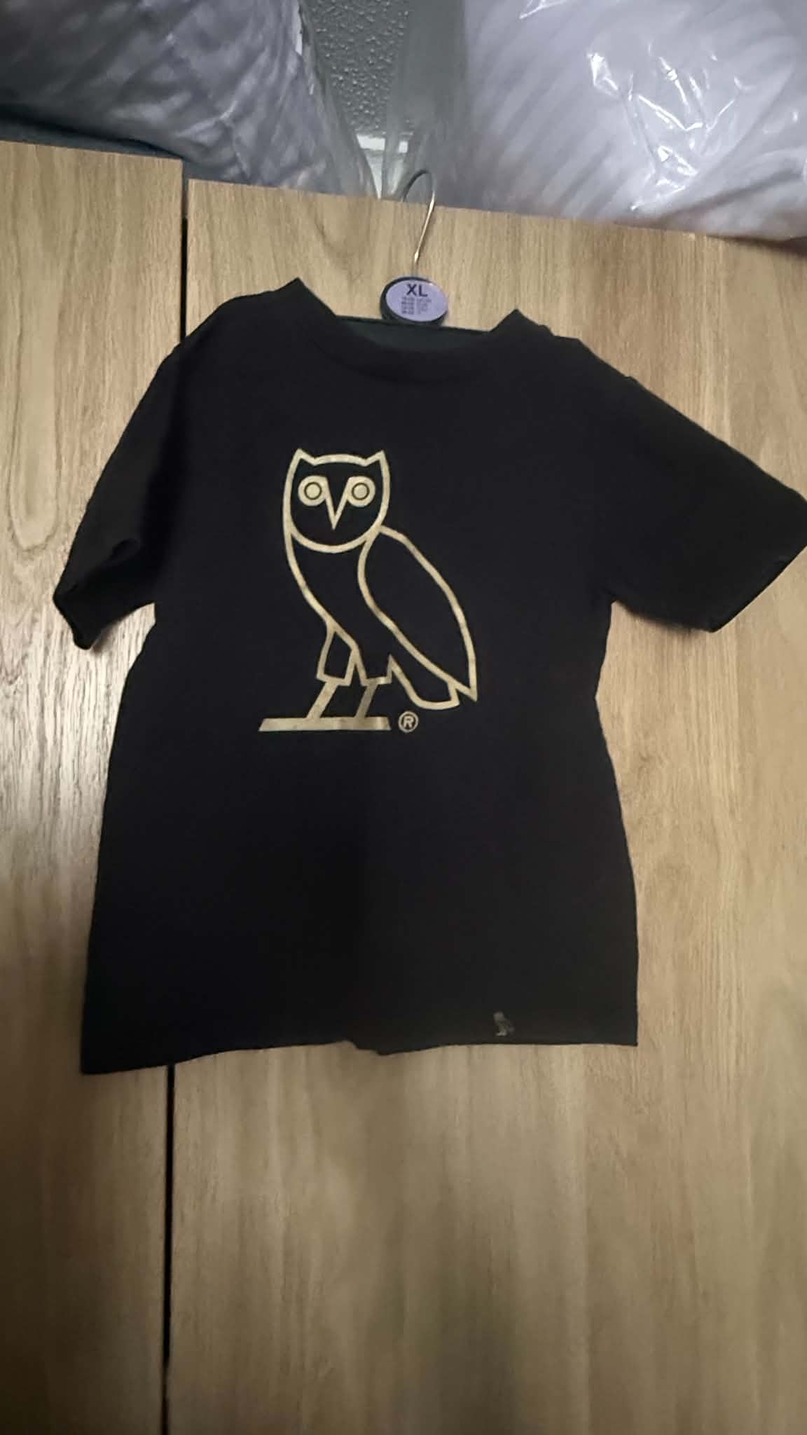 Cool Black & Gold Owl Graphic T-Shirt