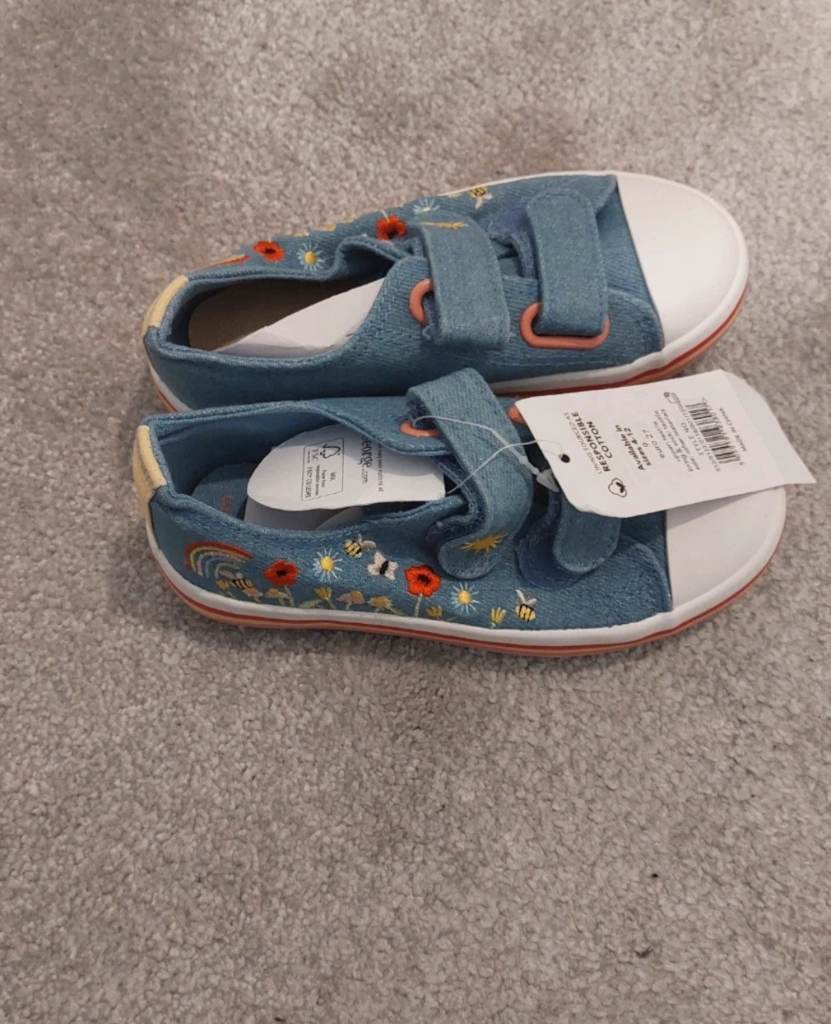 George girls size 9 denim trainer. Brand new with tag.