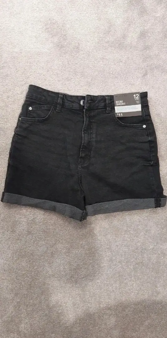 Primark women's size 12 black short. Brand new with tag