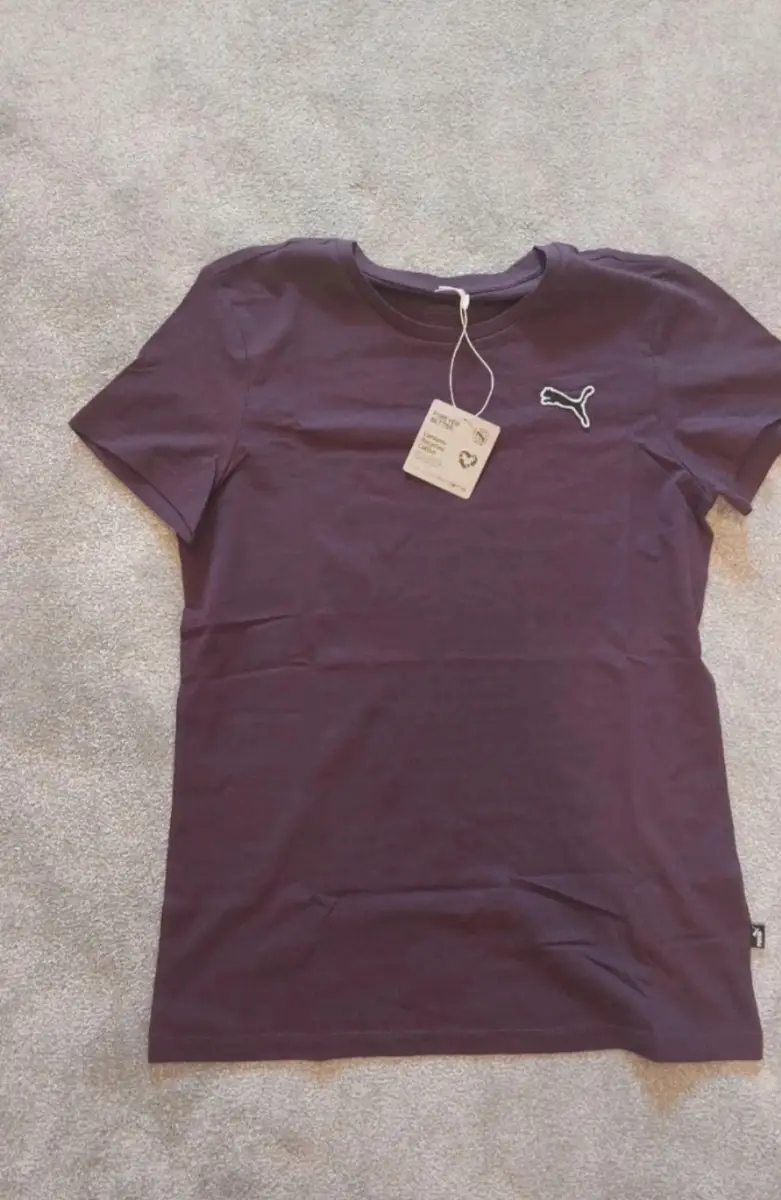 Puma women size medium top. Brand new with tag