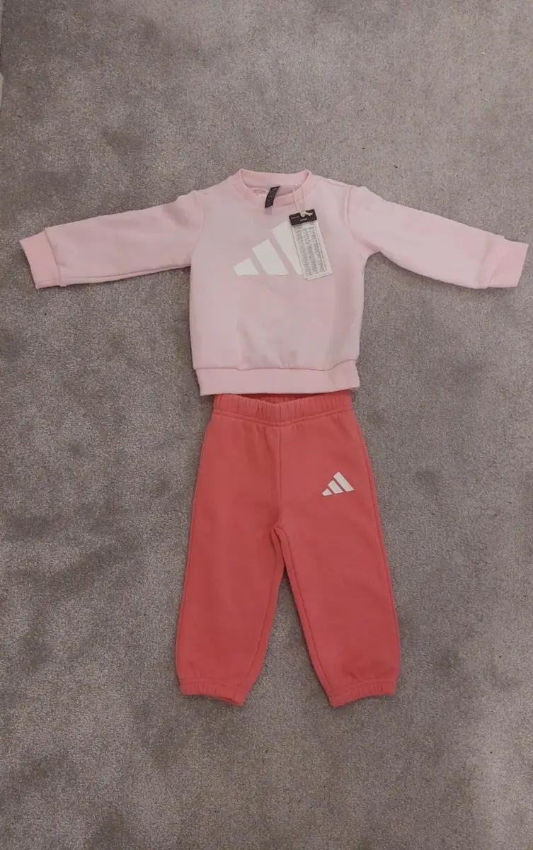 Adidas girls size 9-12 months 2 piece set. Brand new with tag