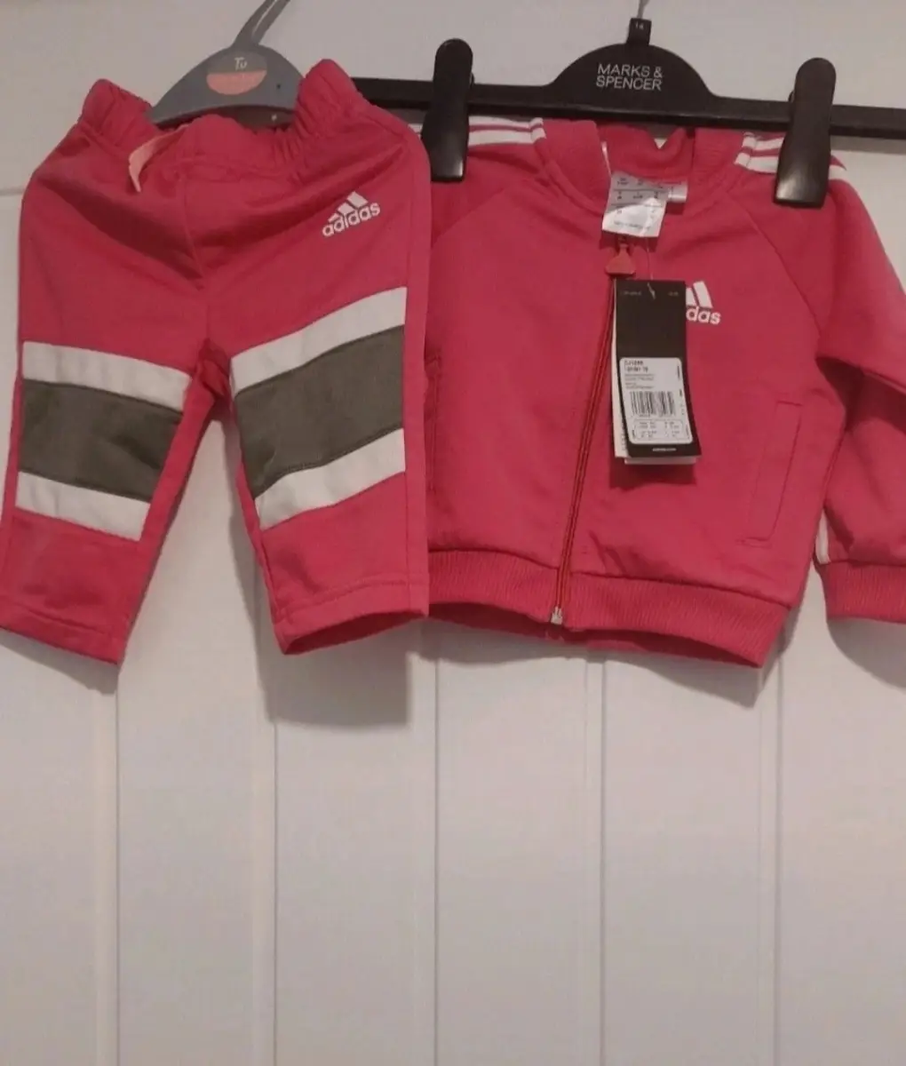 Adidas girls size 3-6 months 2 piece set. Brand new with tag