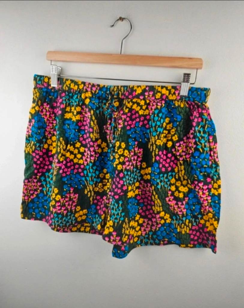 Asos Shorts Multicoloured  Flower Shorts Size 14 summer holiday