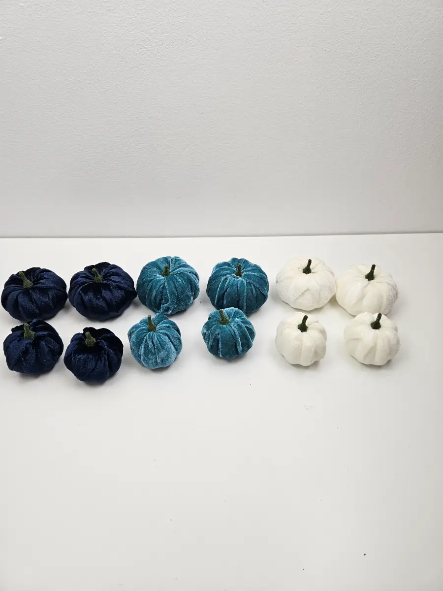 Artifical Pumpkins 3 Colours Two Sizes Halloween Decor Brand New