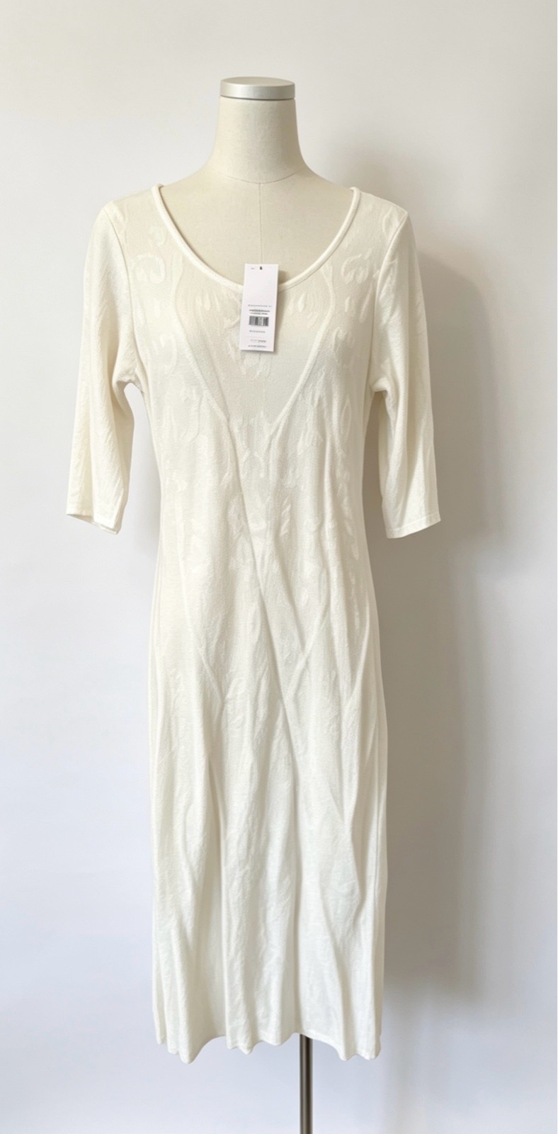 Elegant Cream Textured Midi Dress size 10