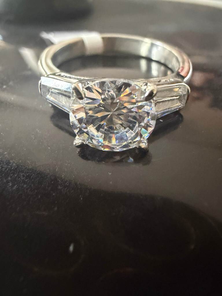 Three Stone Ring Solitaire Baguette CZ Cubic Zirconia Engagement Ring Size R