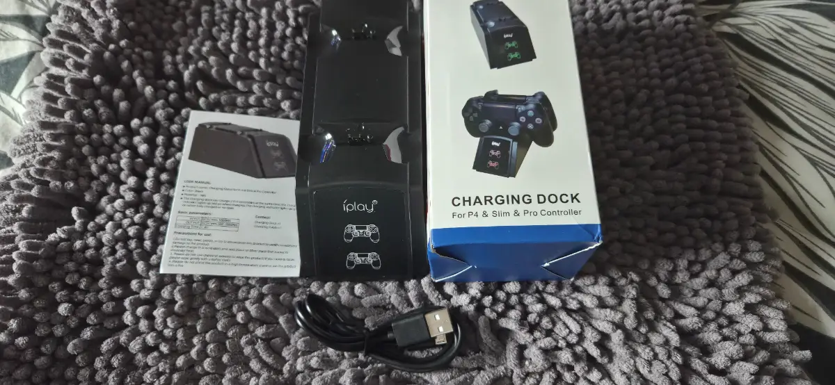PS4 Controller Fast Charging Dock Station Dual Charger Stand New