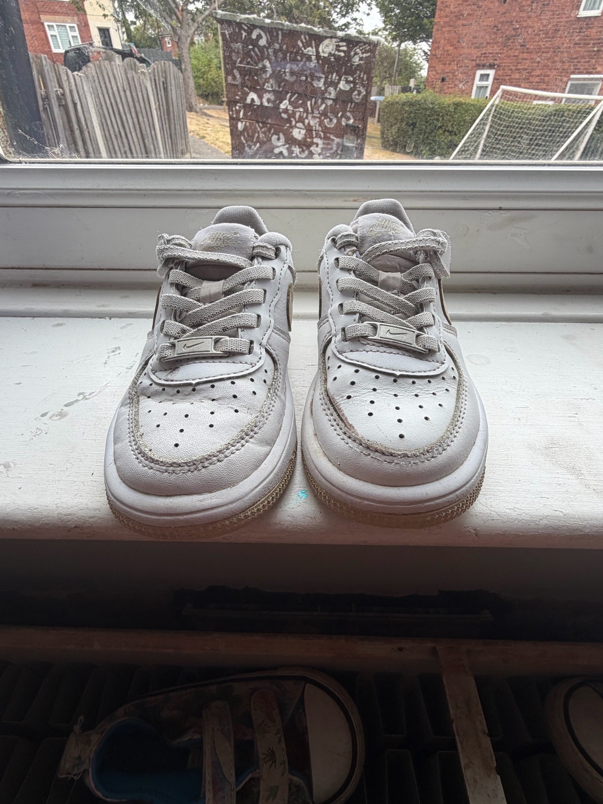 Nike Air Force 1 – Kids UK 8.5 – White