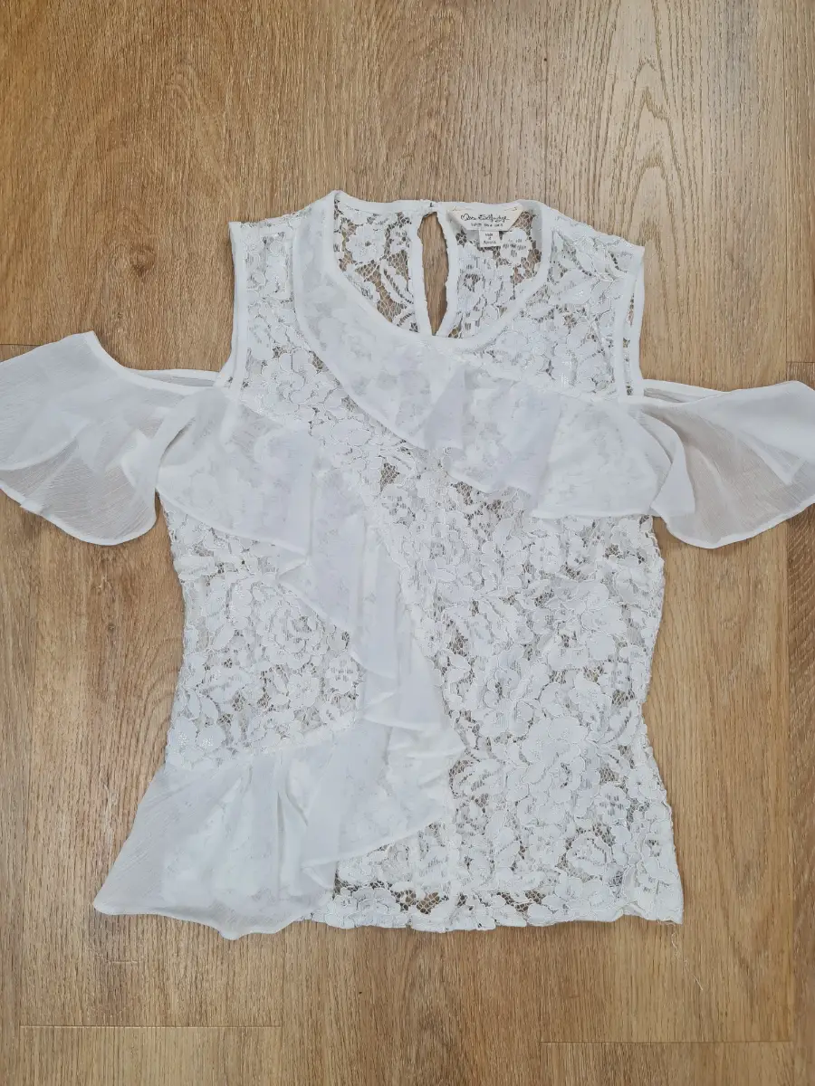 Miss Selfridge White Lace Ruffle Cold Shoulder Top UK 8