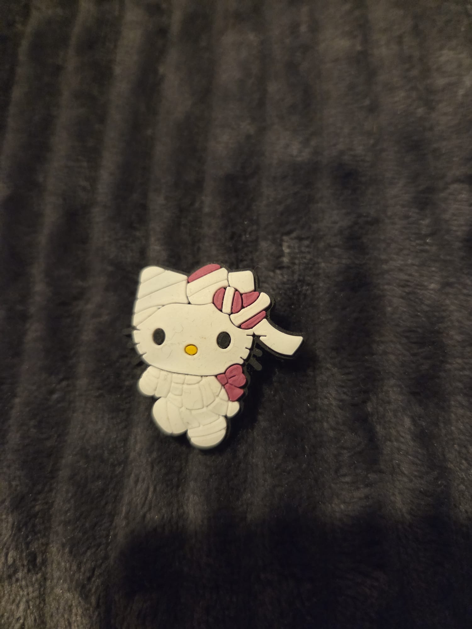 Mummy Hello Kitty Shoe Charm.