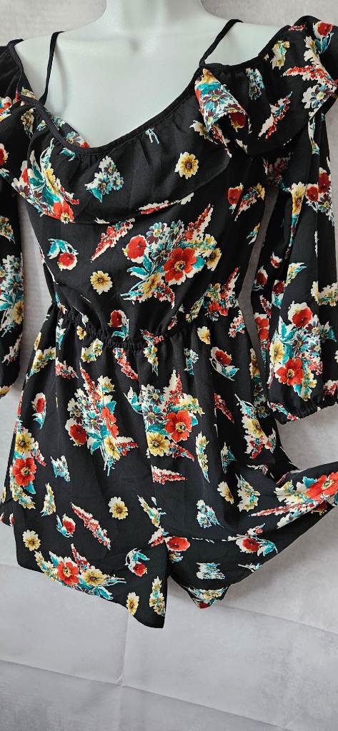 New Look Black Floral Cold Shoulder Playsuit Frill Detail Size 10