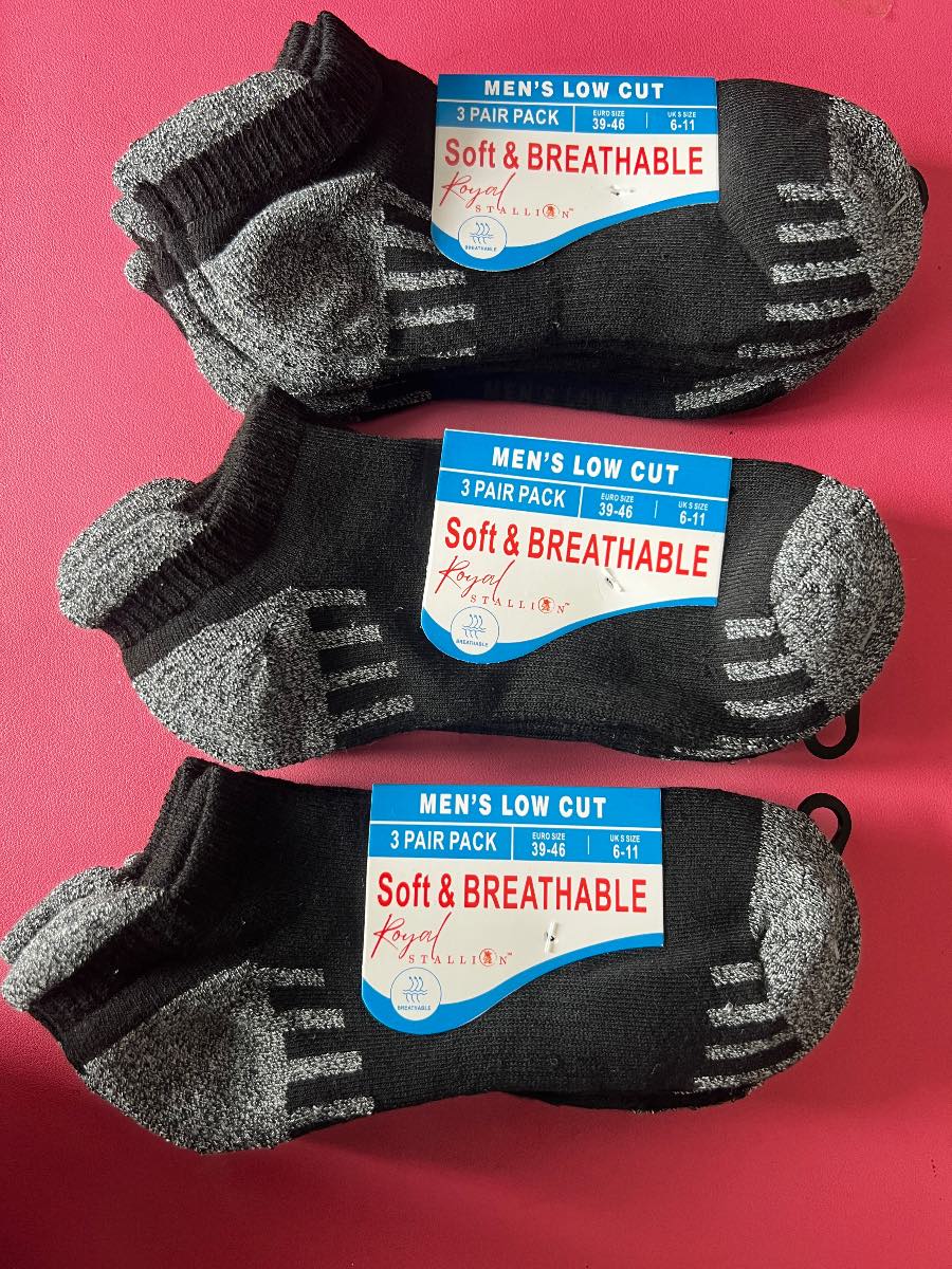 Men’s sport ankle socks Soft and Breathable. BNWT 9 pairs in pack. Size 6-11