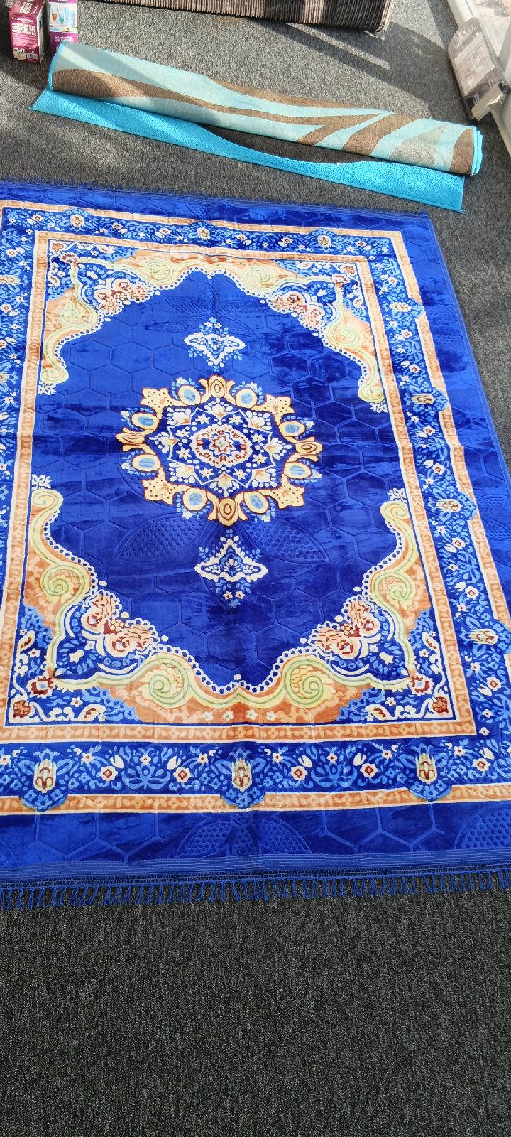 ​Large Royal Blue Traditional Area Rug Carpet Mat 160 x 230 cm Soft Non-Slip Backing