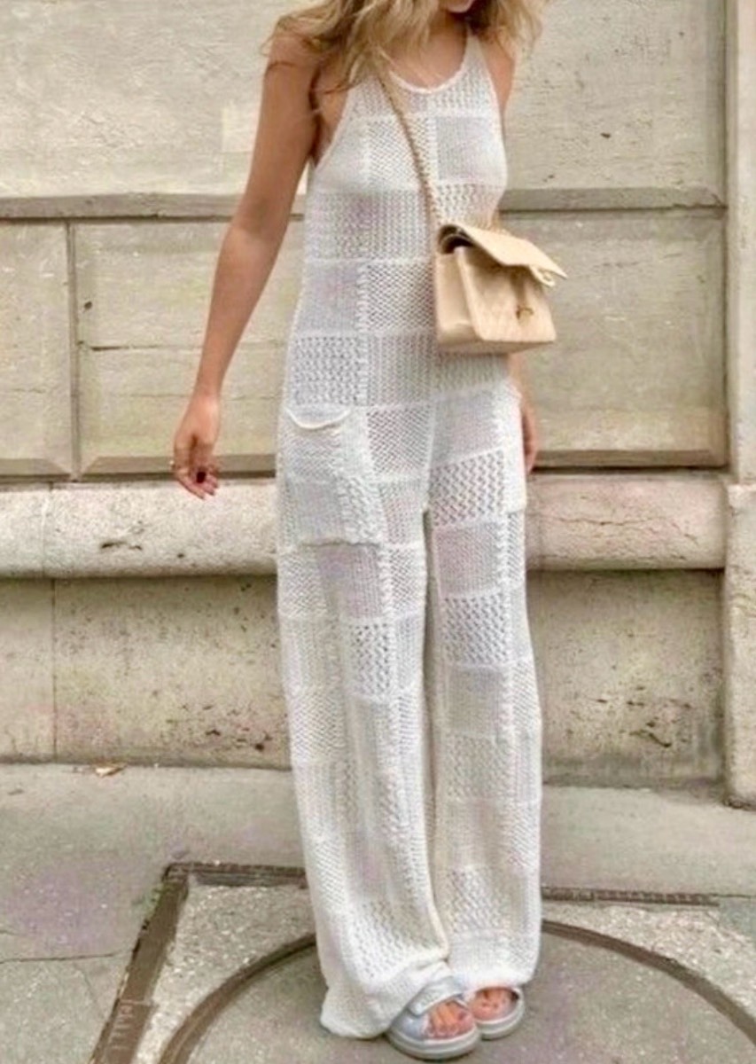 Zara Viral White Crochet Jumpsuit Size 10-12(M)
