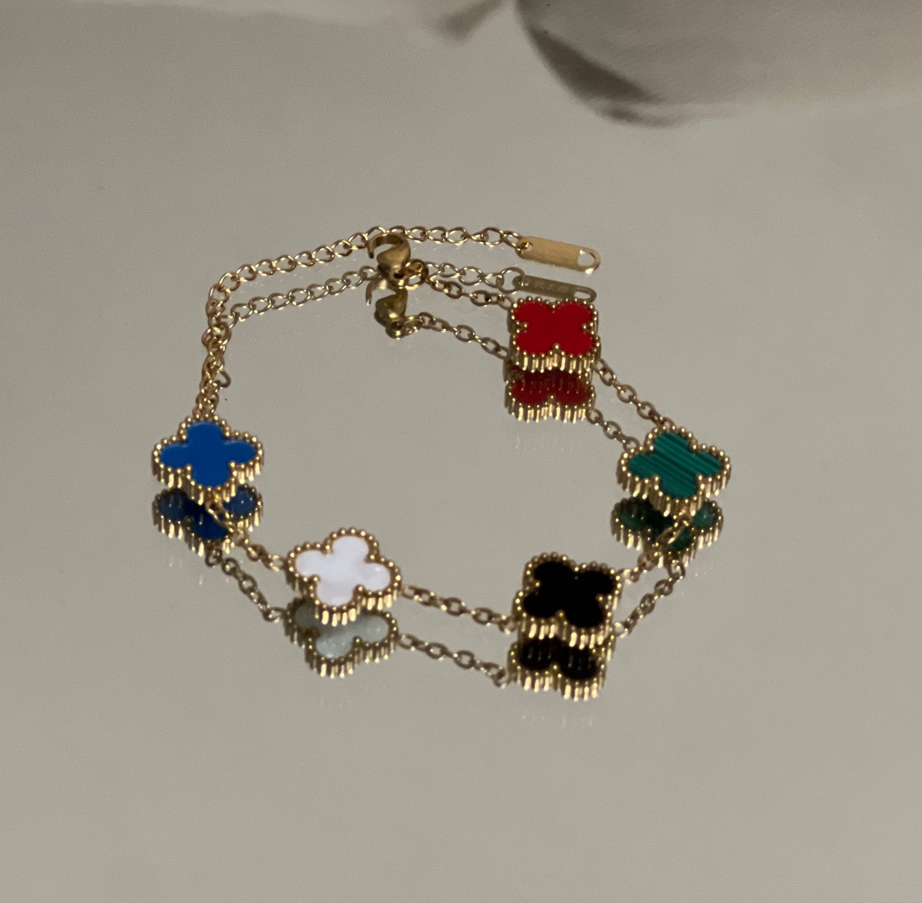 Clover style bracelet - multicolour