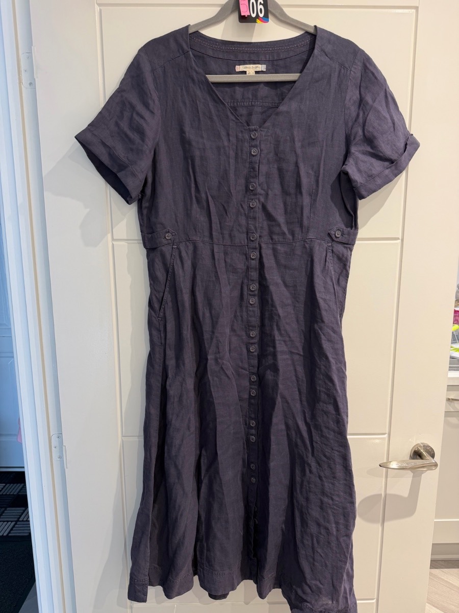 White Stuff Navy shirt dress 100% Linen size 12 - Preloved