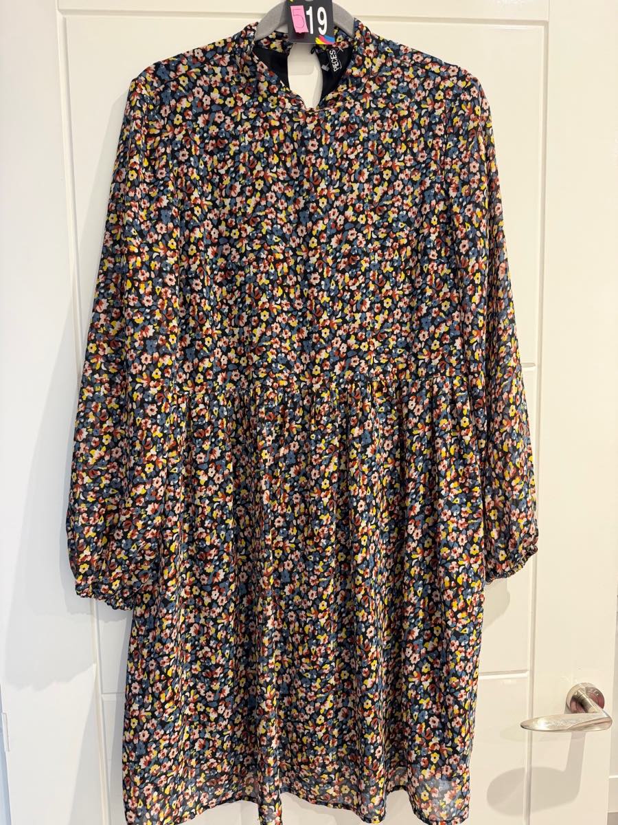 Pieces Ditsy Floral high neck dress size Medium - Preloved