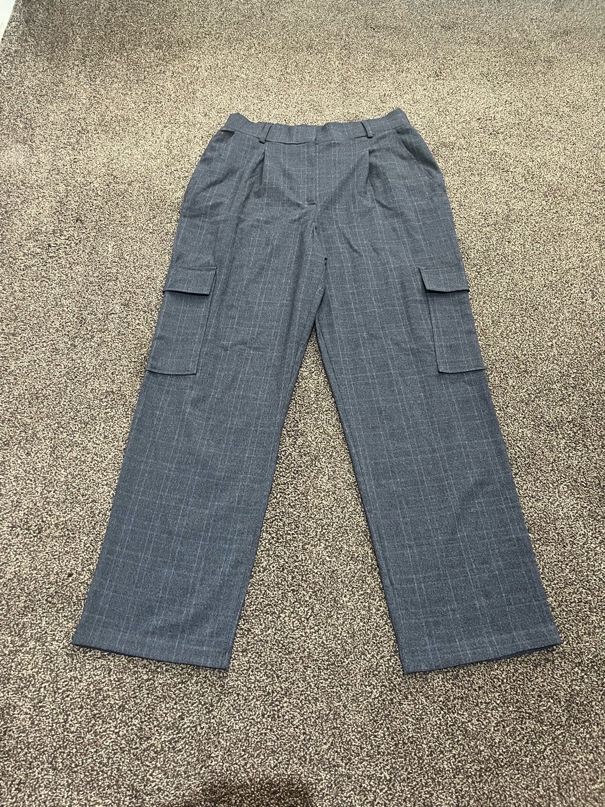 2 Peice flarry one size cream Coord set very good condition.