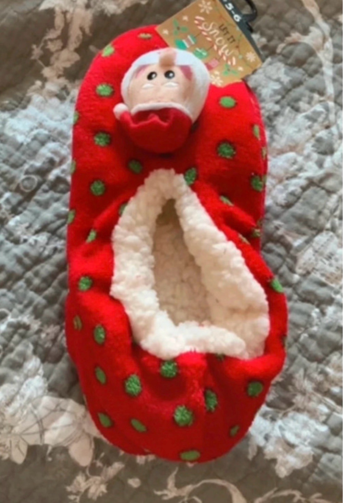 Ladies slippers