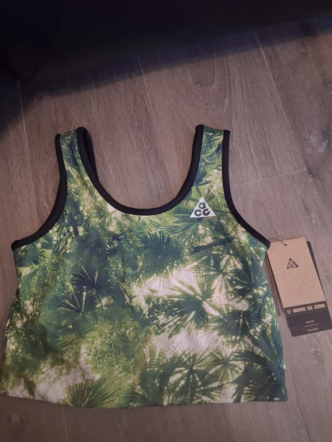 Nike acg reversible tank top girls size large