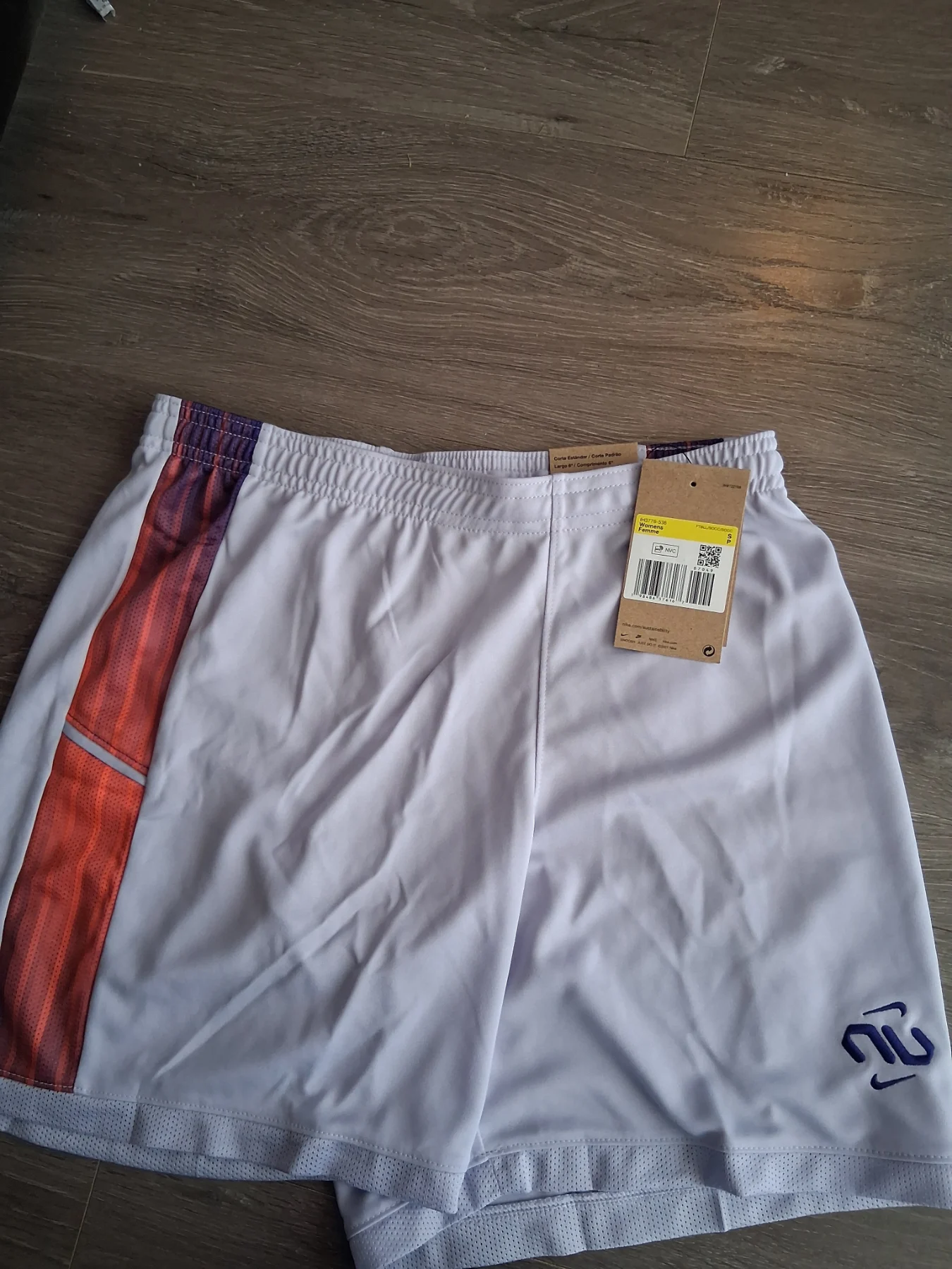 Nike dri-fit academy football shorts ladies size small