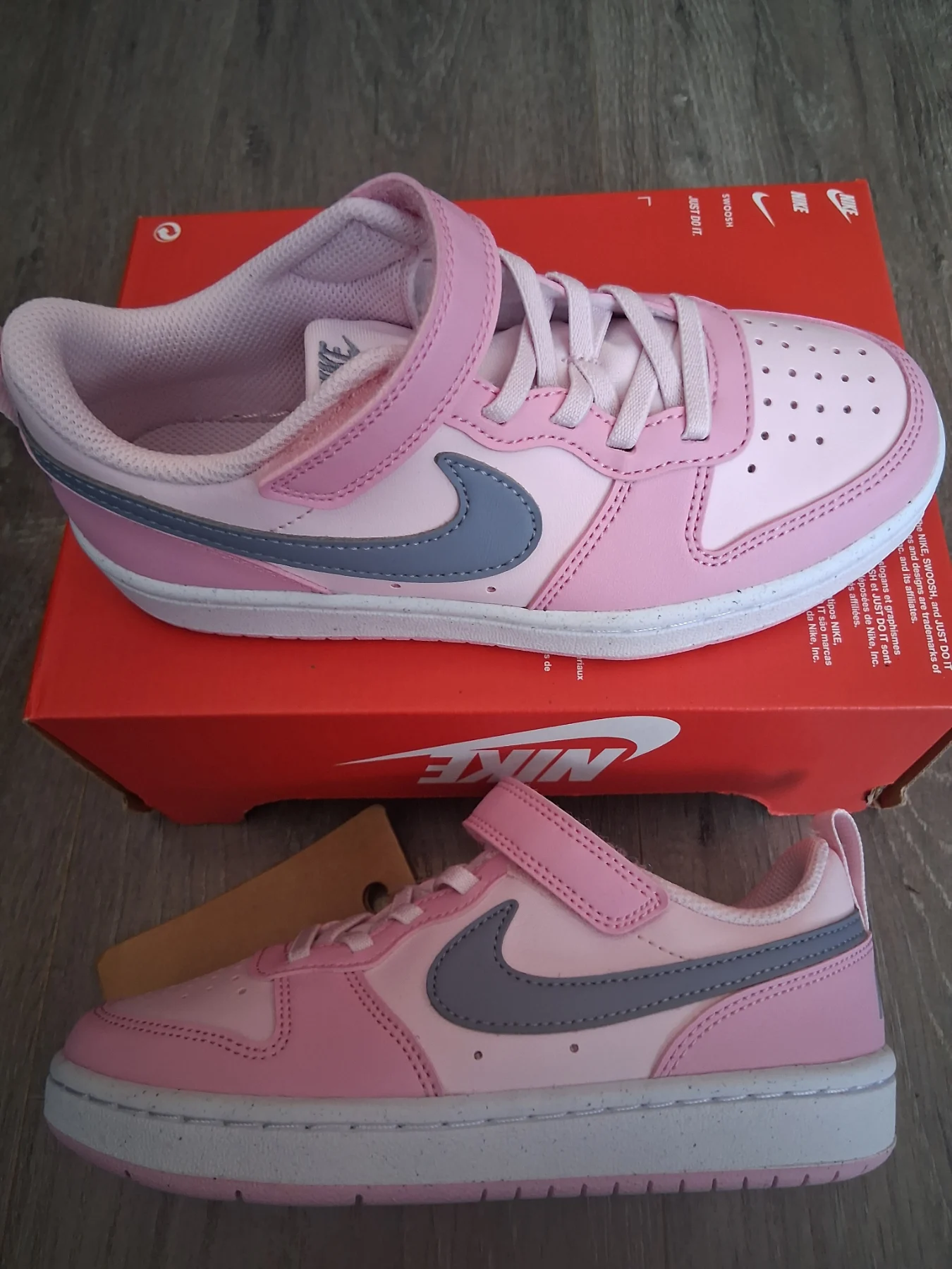 Nike court borough low recraft trainers size c13