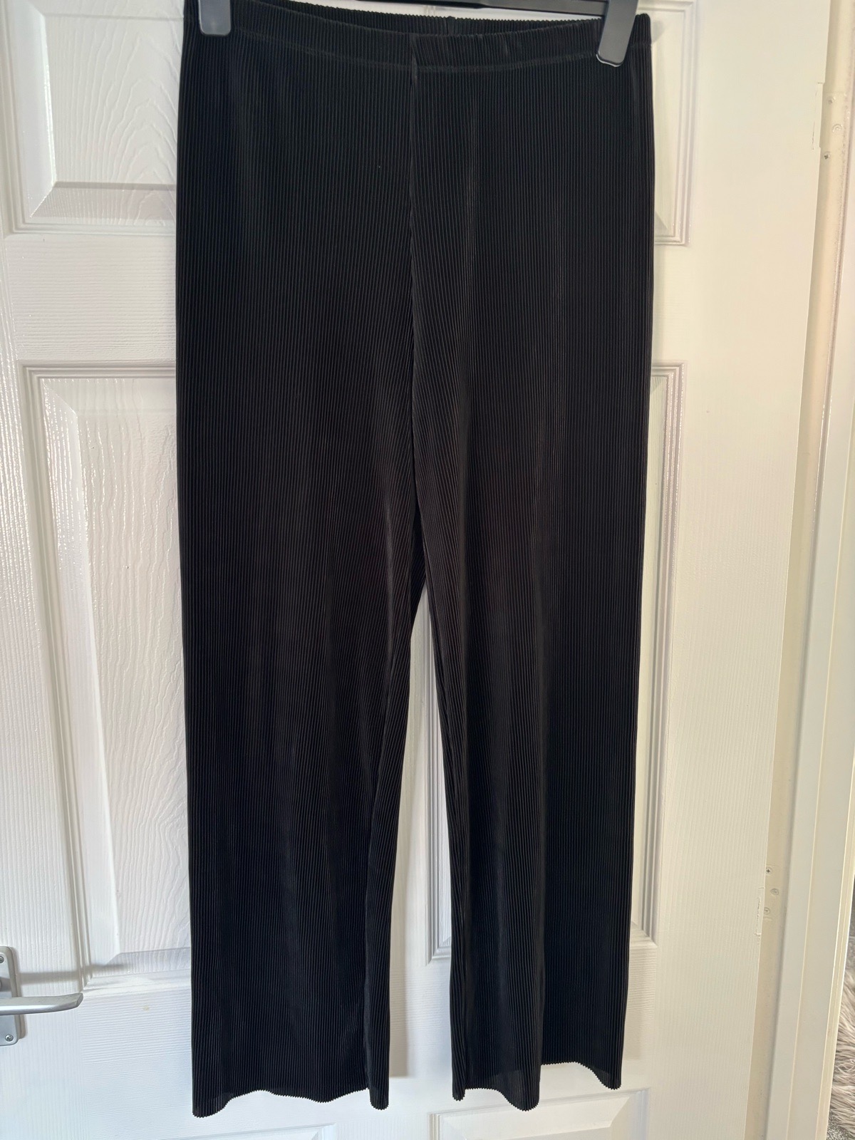 Women’s ribbed flared joggers