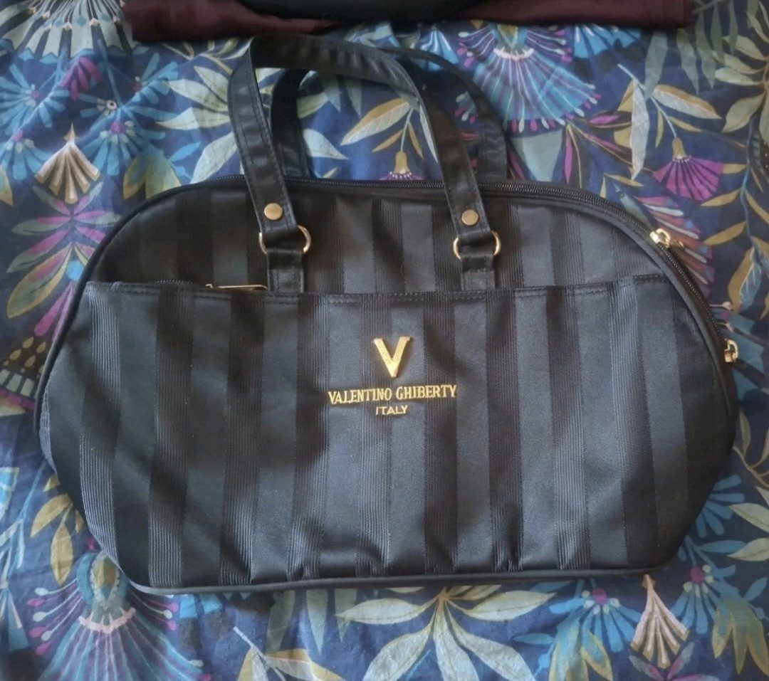 Black Valentino Ghiberty bag