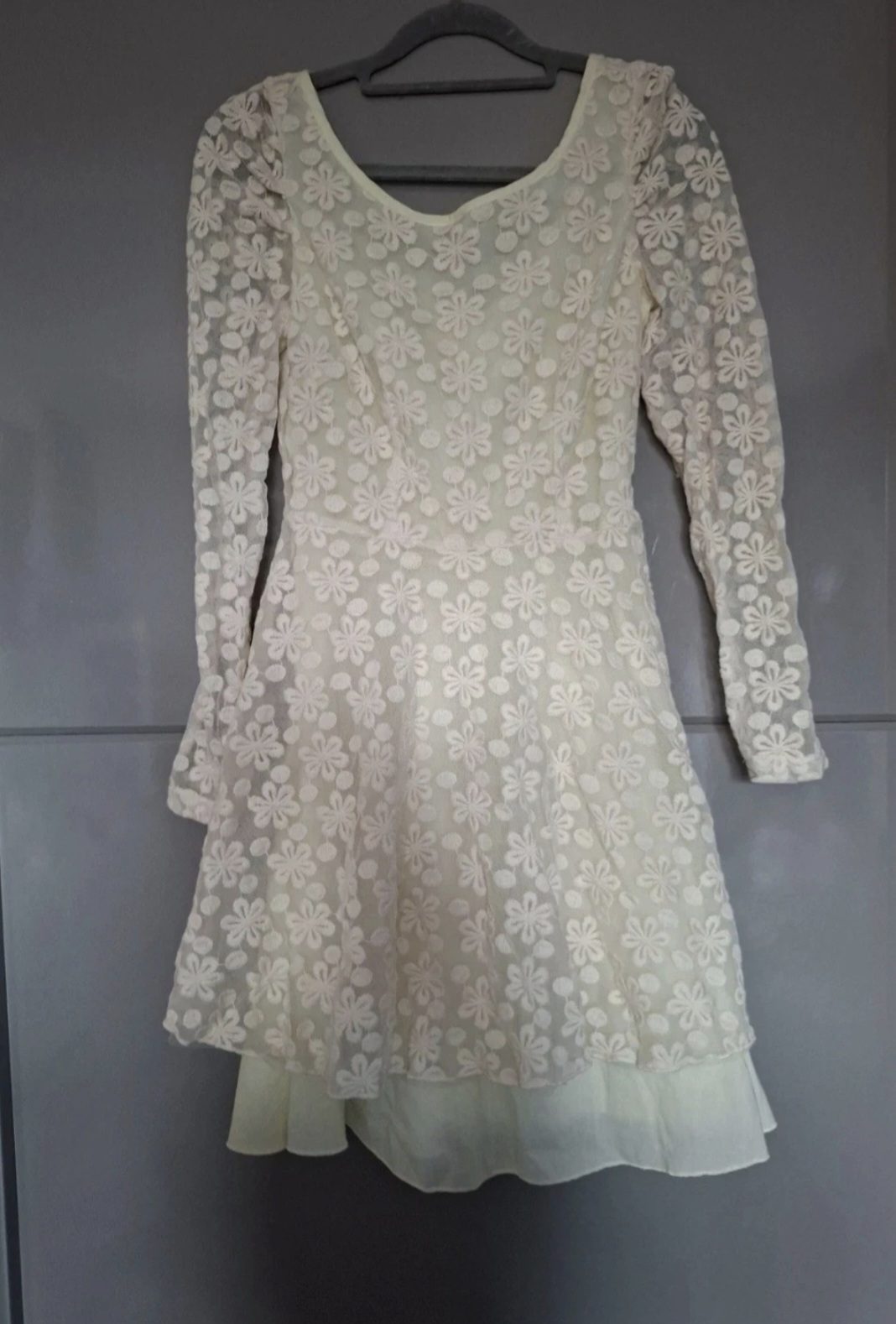 Brand New Buttermilk Coloured Layered Dress. Size 10