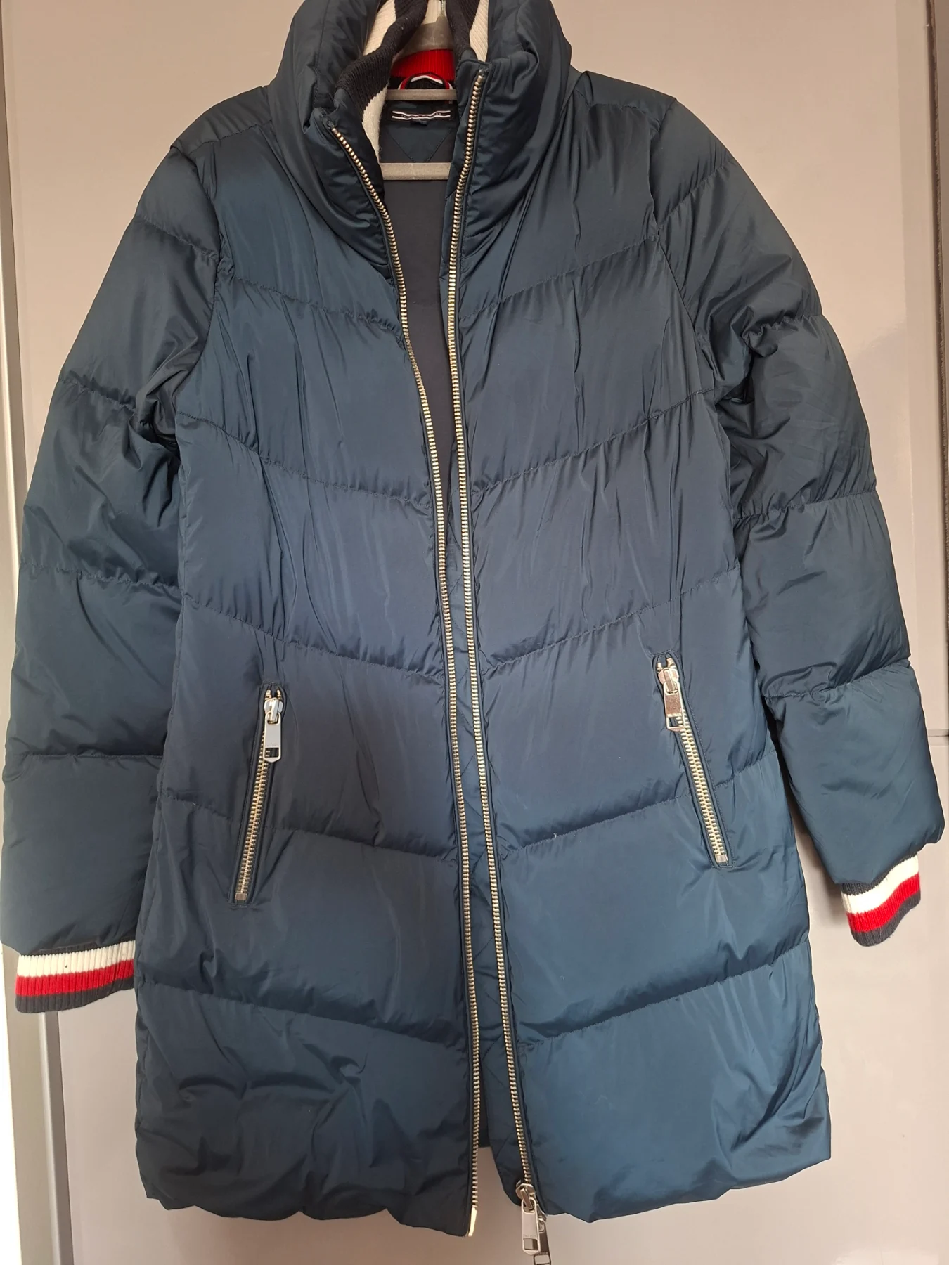 Navy Tommy Hilfiger puffer coat