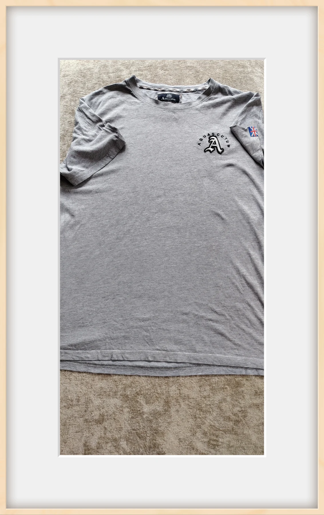 Aquascutum Grey Logo Tee 🇬🇧