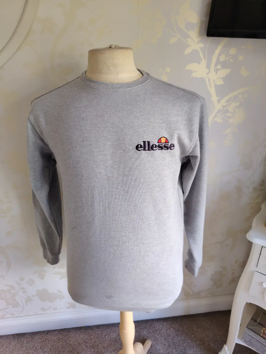 Ellesse grey crew neck sweatshirt 🩶